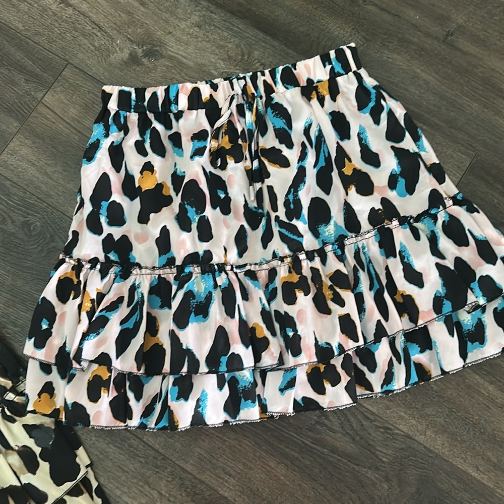 Leopard Print Ruffle Skirt - Picture 5 of 7